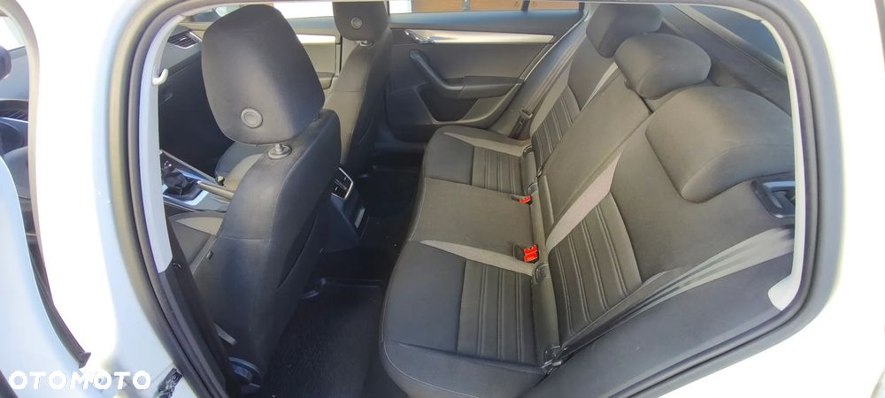 Skoda Octavia 2.0 TDI Ambition EU6 - 18