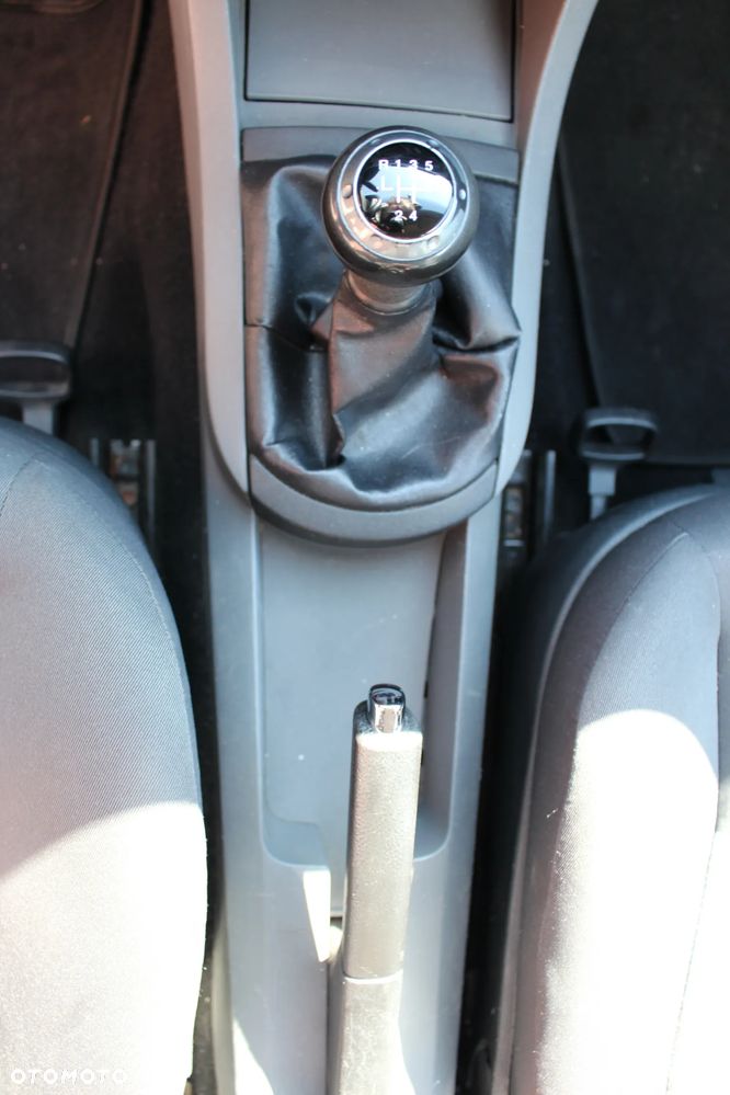 Seat Ibiza 1.2 12V Reference - 14