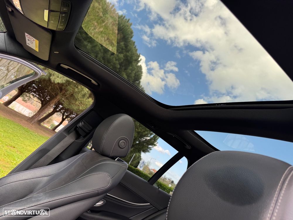 Mercedes-Benz E 300 de AMG Line - 30