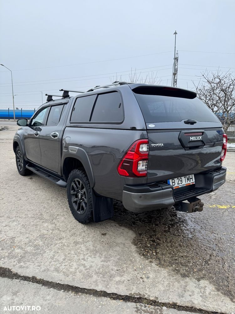 Toyota Hilux 2.8D 204CP 4x4 Double Cab AT Invincible - 6