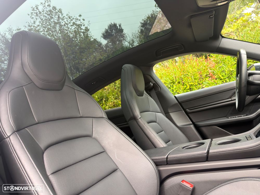 Porsche Taycan Standard - 29