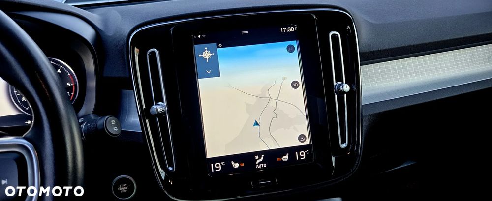 Volvo XC 40 D3 Momentum - 29