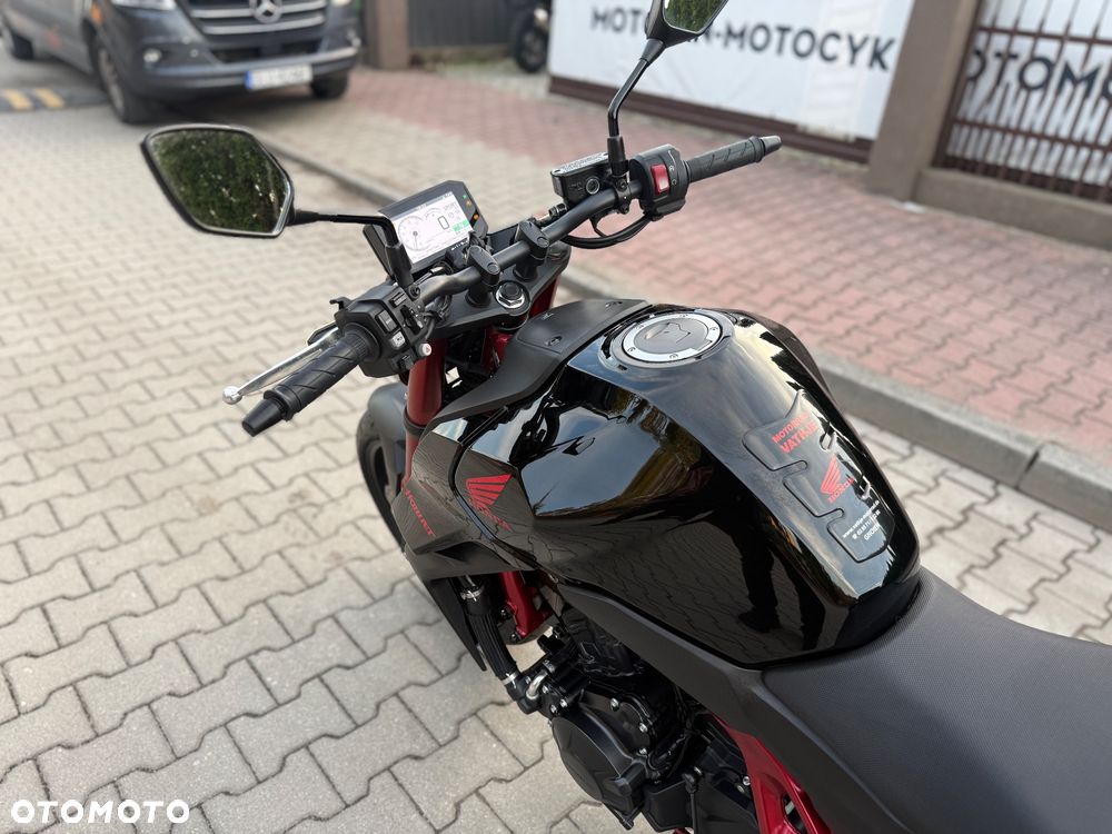 Honda Hornet - 28
