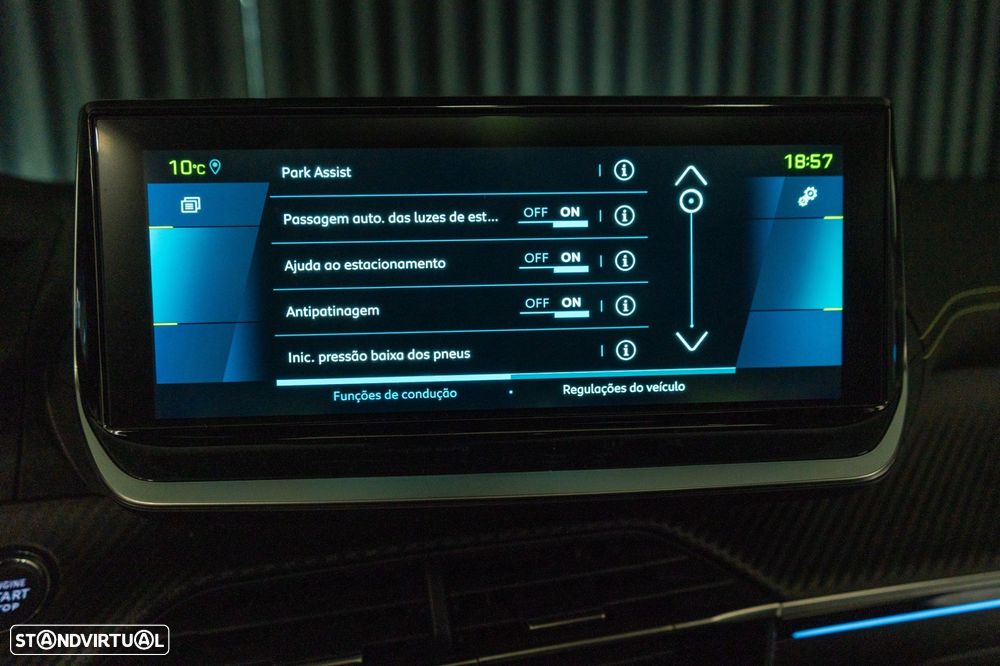 Peugeot e-2008 50 kWh GT Pack - 14