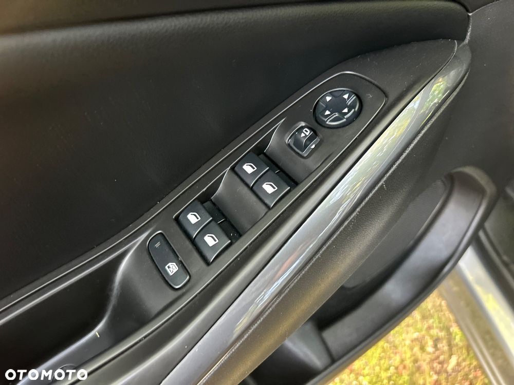 Opel Grandland X 1.5 D Start/Stop Business Elegance - 15