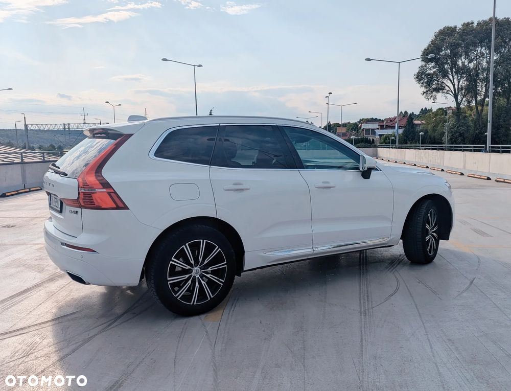 Volvo XC 60 D4 AWD Inscription - 4