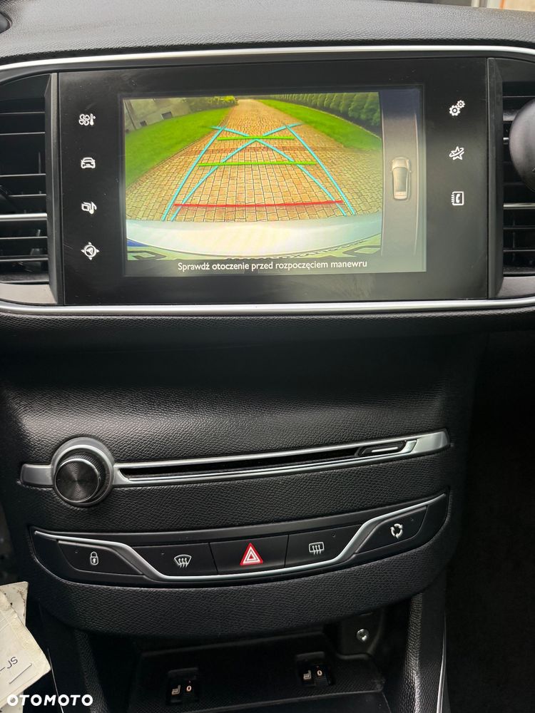 Peugeot 308 BlueHDi FAP 120 EAT6 Stop & Start Allure - 12