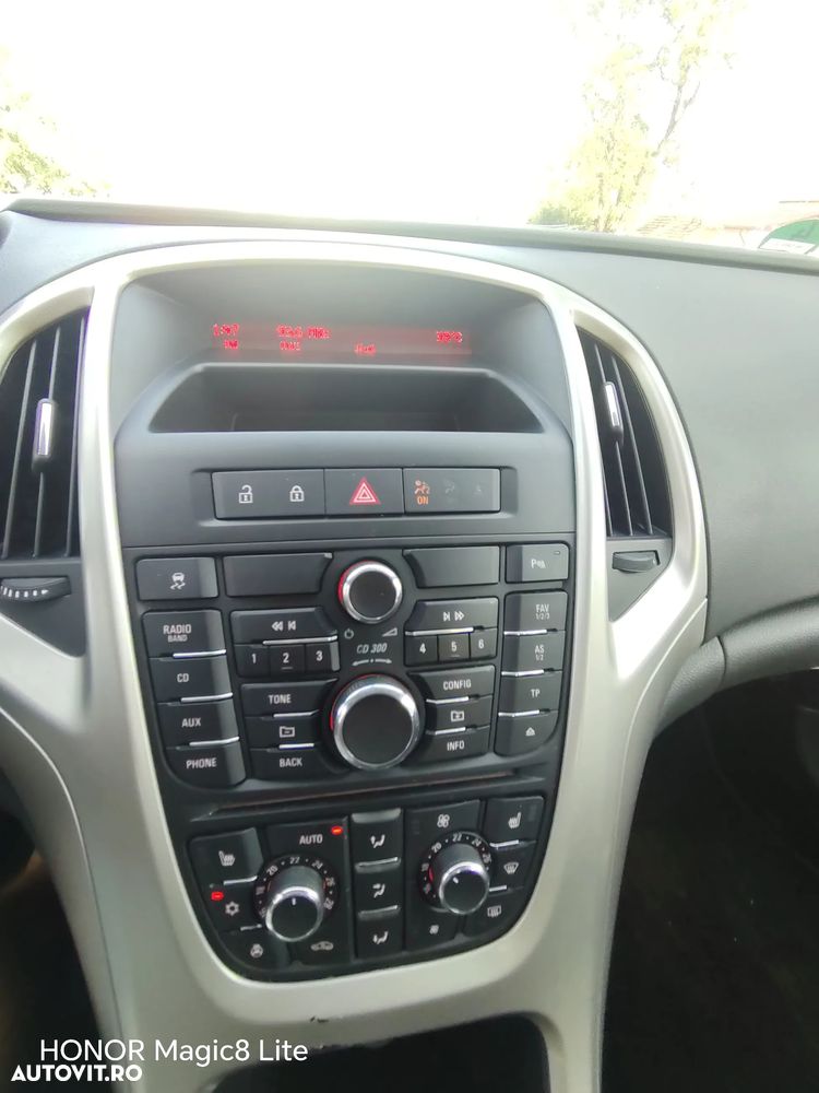 Opel Astra - 12