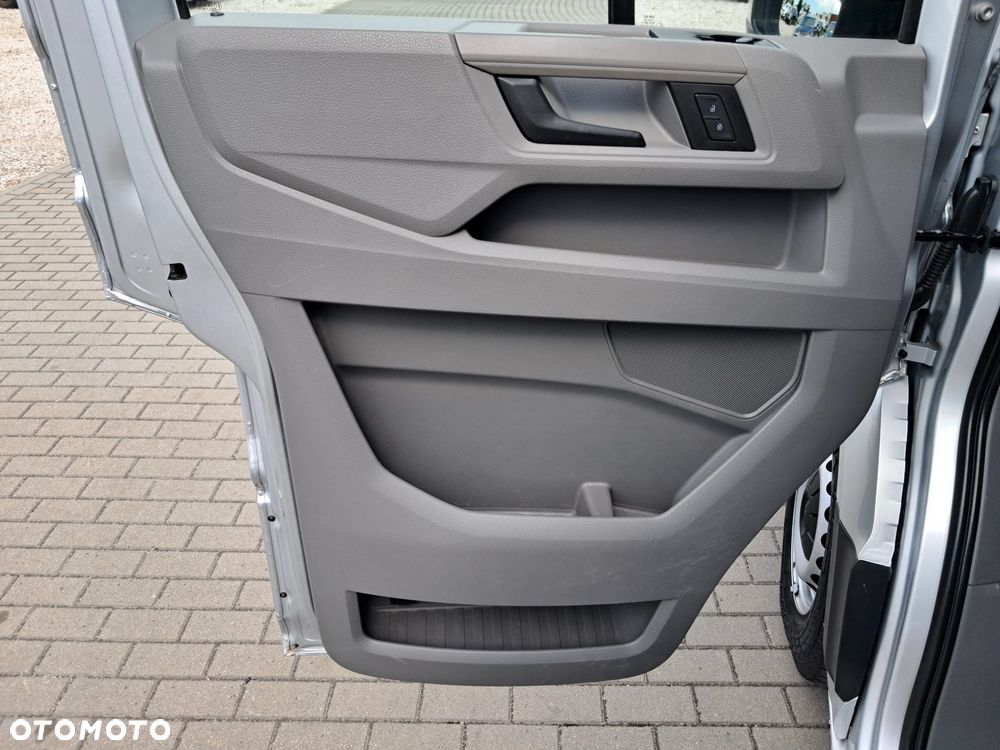 Volkswagen Crafter - 26