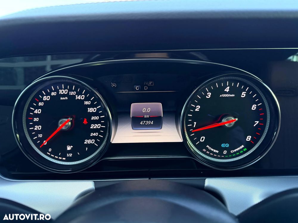 Mercedes-Benz E 200 MHEV - 9