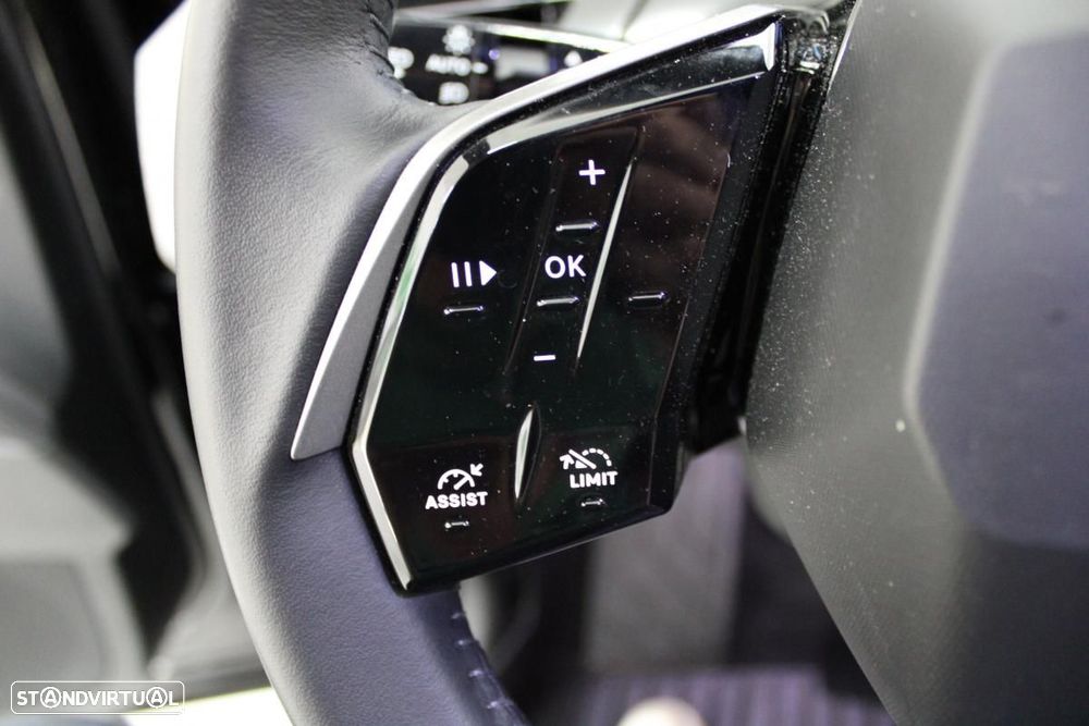 Peugeot E-3008 73 kWh Allure - 17