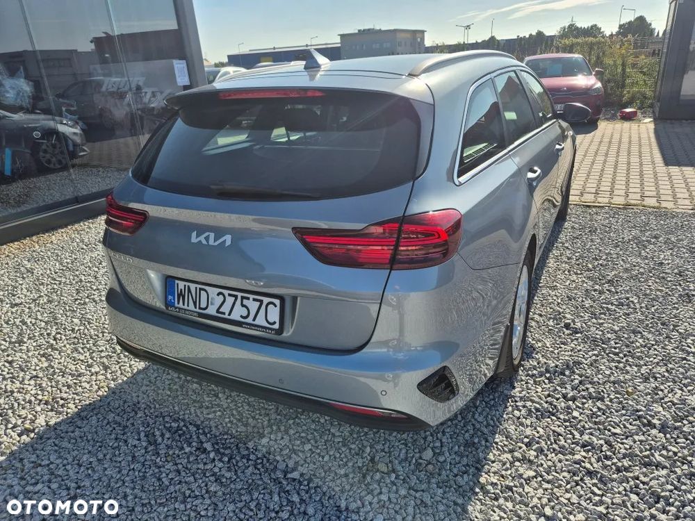 Kia Ceed 1.5 T-GDI M - 8