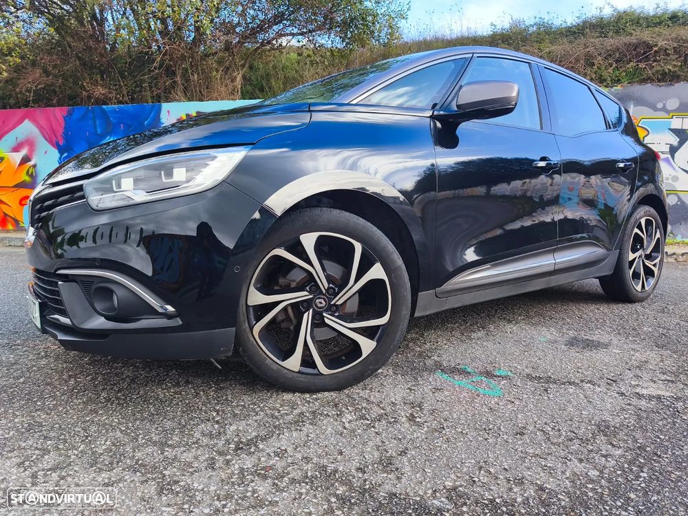 Renault Scénic ver-1-3-tce-black-edition-edc - 5