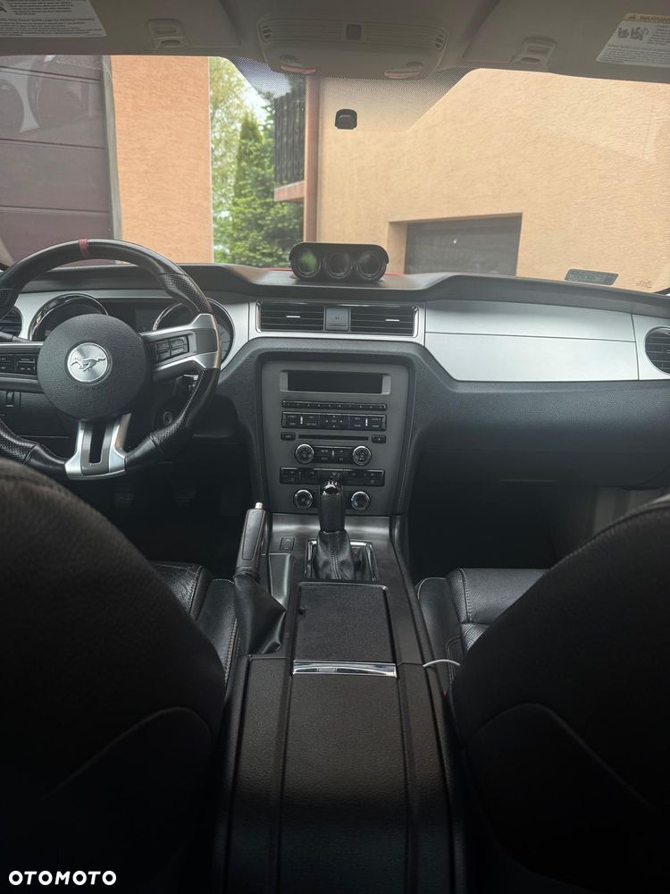 Ford Mustang 3.7 V6 - 6