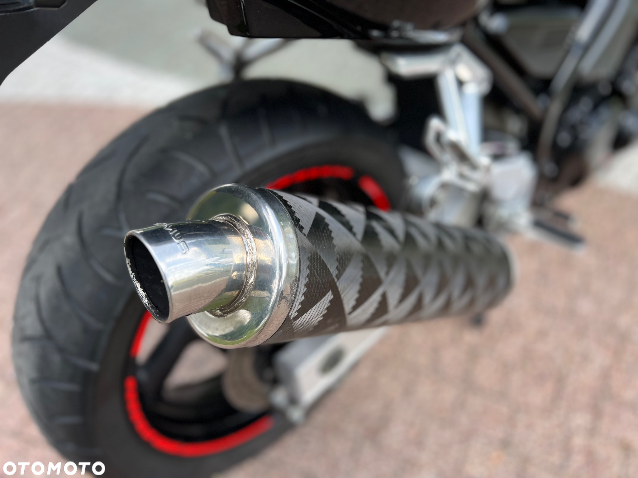 Yamaha FZS - 13