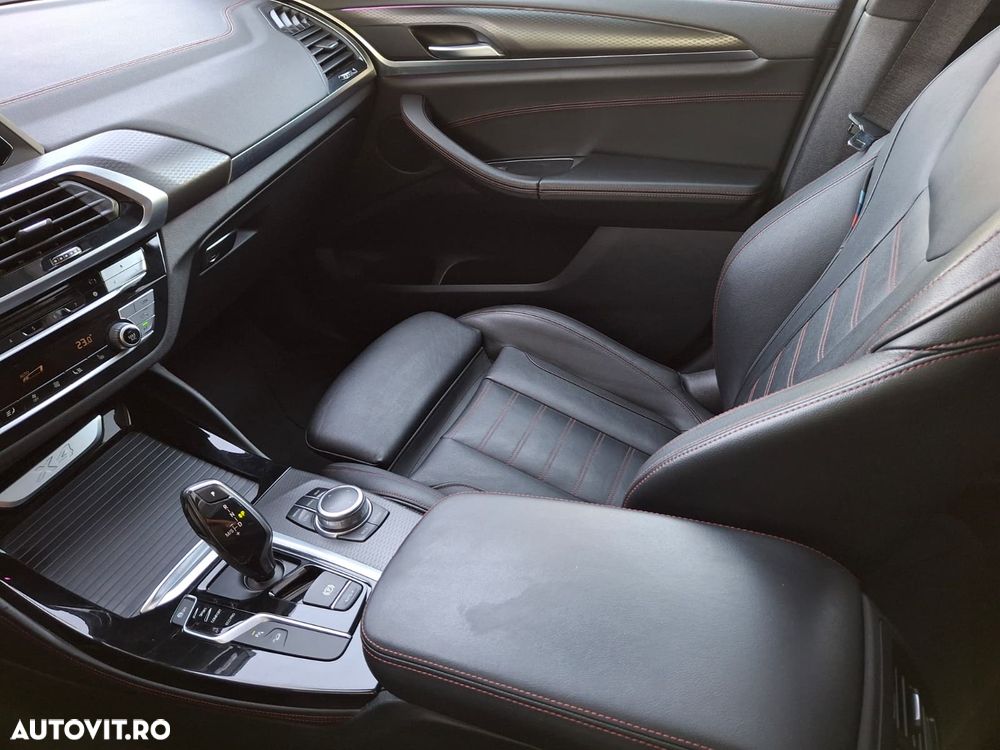 BMW X4 xDrive20d - 38