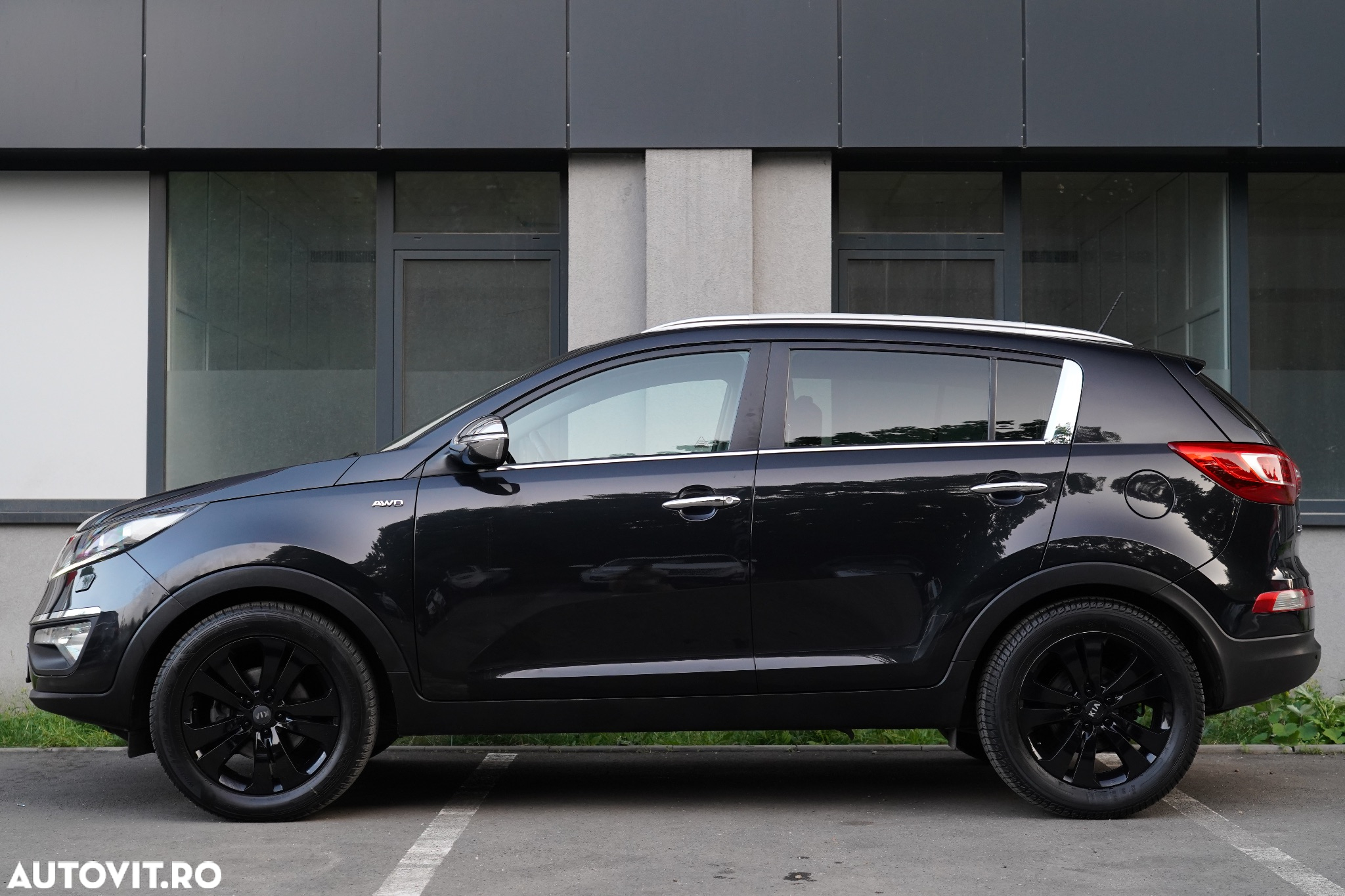 Kia Sportage 2,0 CRDI AWD Aut. Platinum - 24