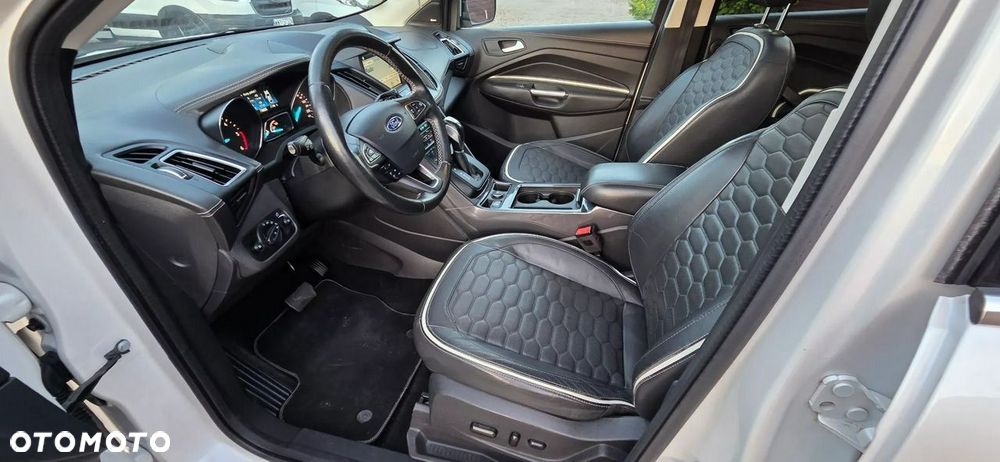 Ford Kuga - 5