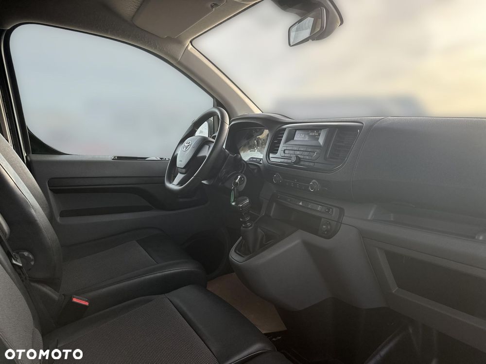 Toyota PROACE - 11