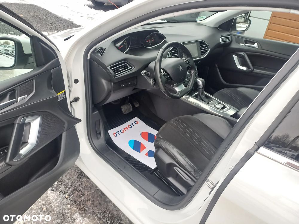 Peugeot 308 BlueHDi 150 EAT6 Stop & Start Allure - 15