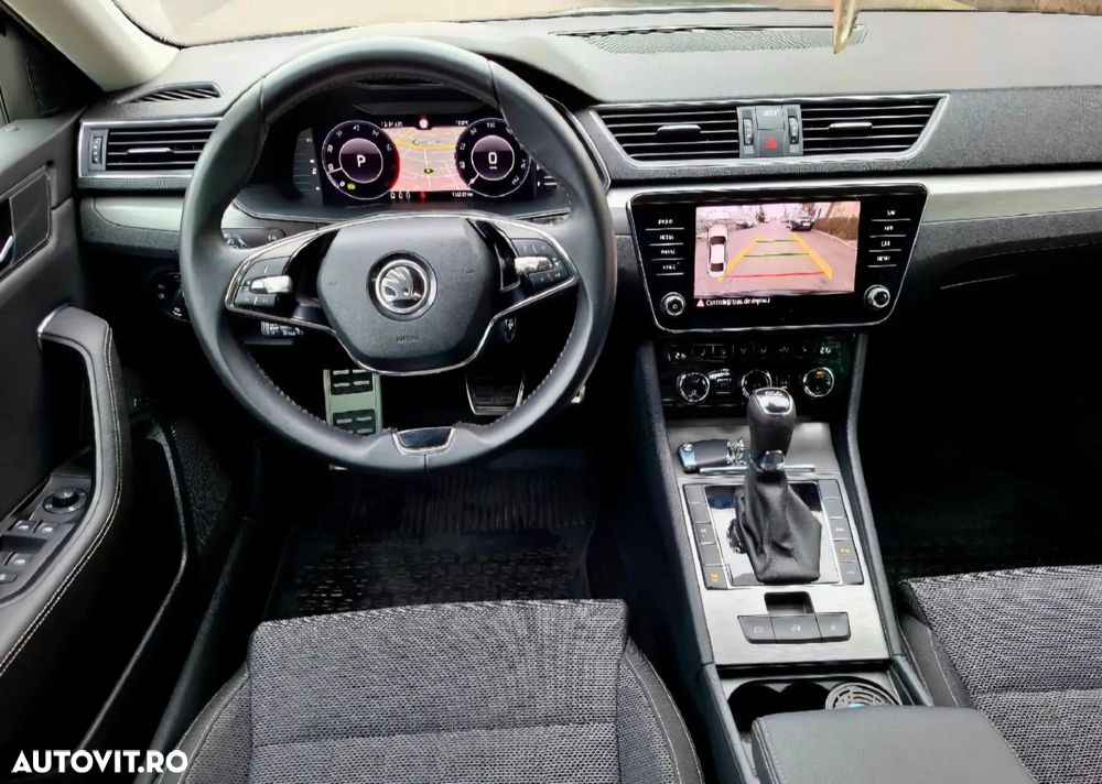 Skoda Superb 2.0 TSI DSG Style - 9