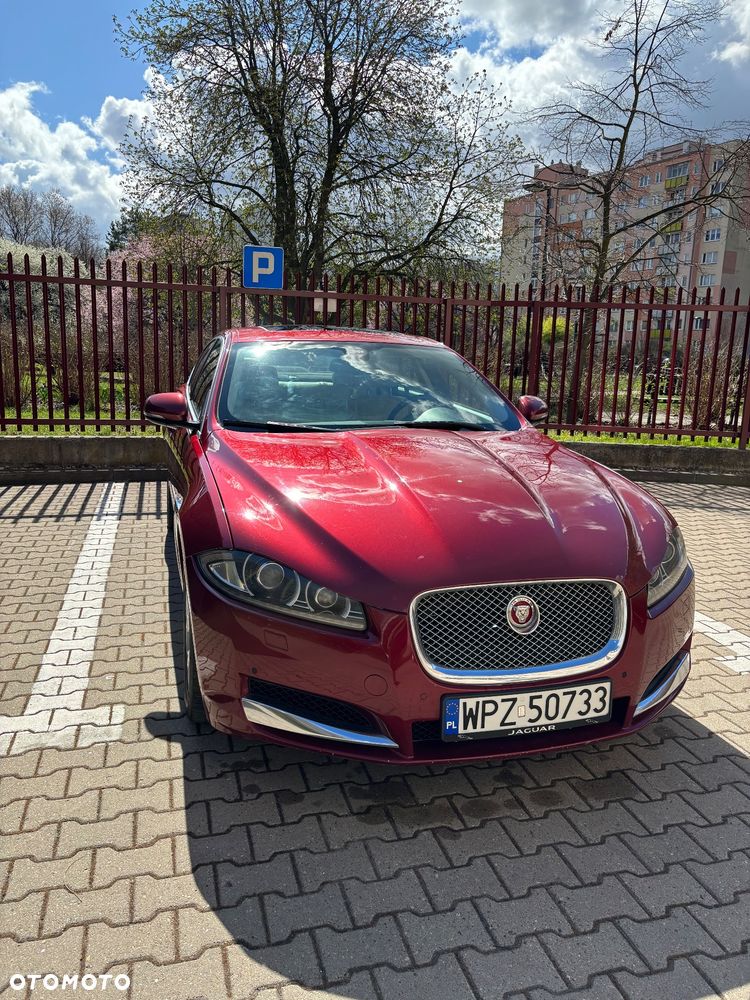 Jaguar XF 2.0 T Luxury - 3