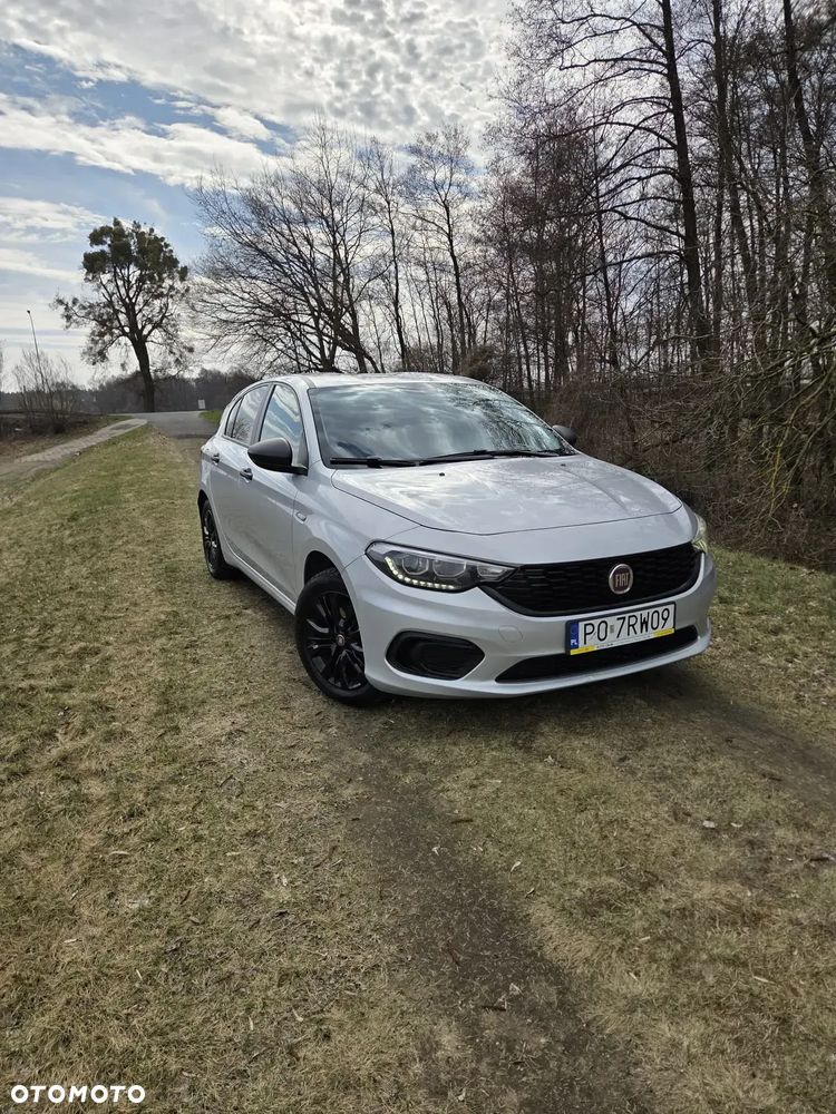 Fiat Tipo 1.4 T-Jet 16v Street - 1