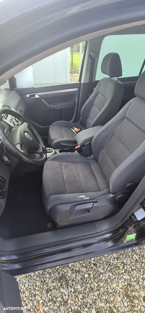 Volkswagen Touran 2.0 TDI DPF DSG Trendline - 7