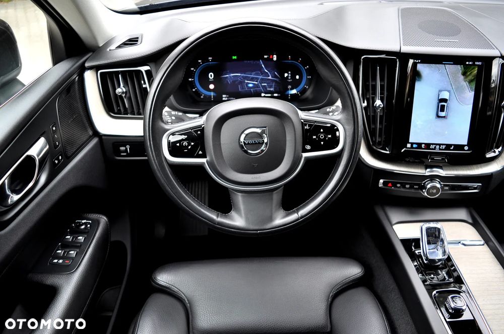 Volvo XC 60 B4 D AWD Geartronic Inscription - 25
