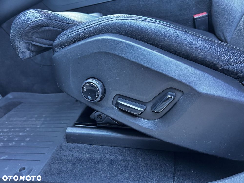 Volvo XC 60 - 18