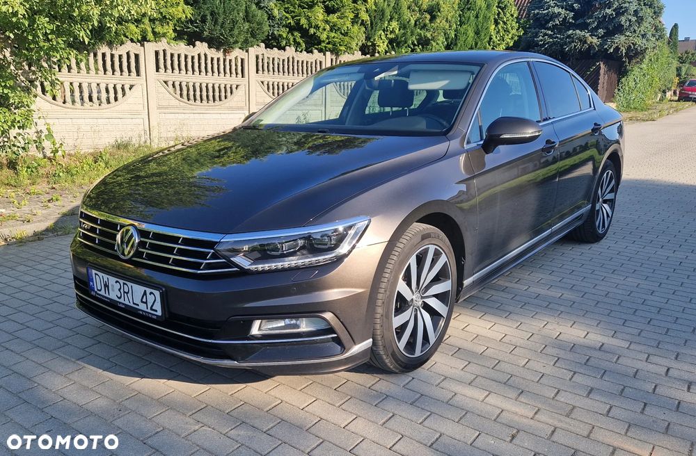 Volkswagen Passat 1.8 TSI BMT Highline - 1