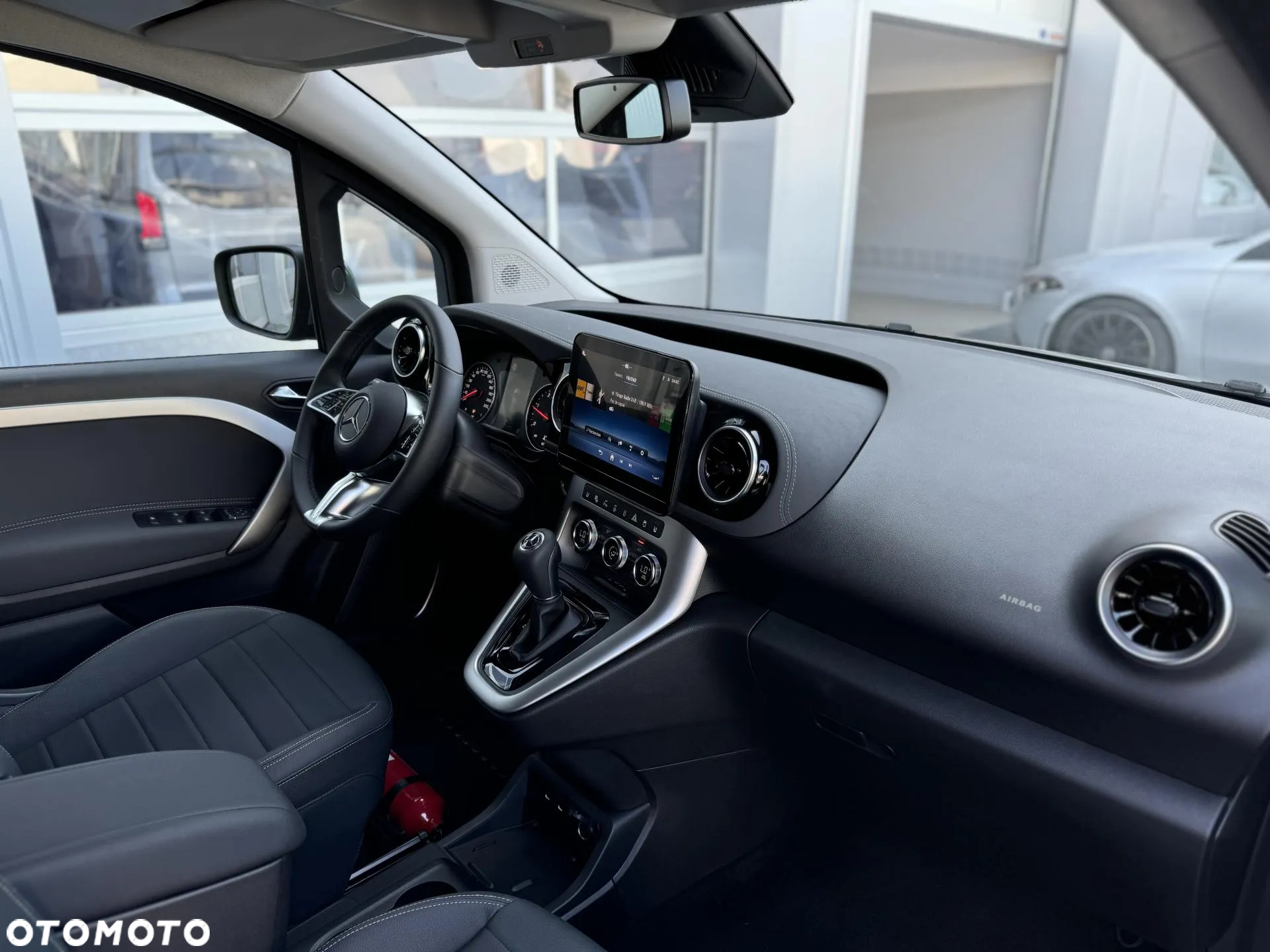 Mercedes-Benz Klasa T 180 d Progressive - 15