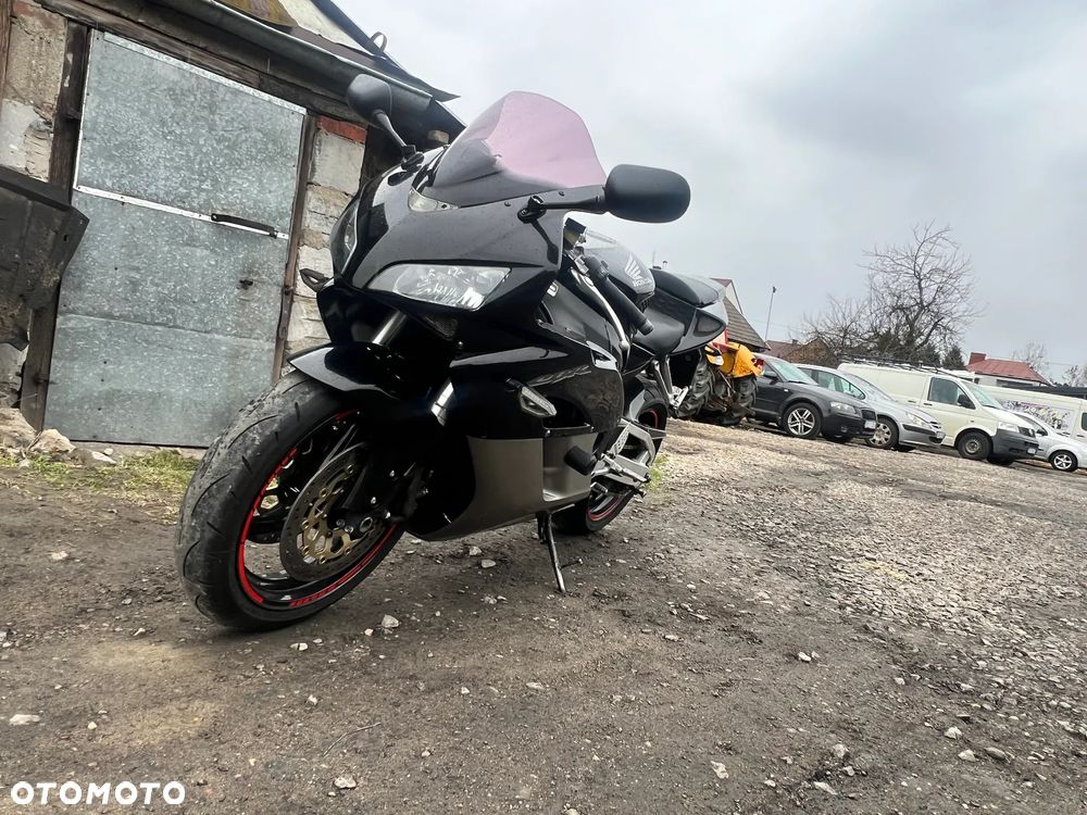 Honda CBR - 2