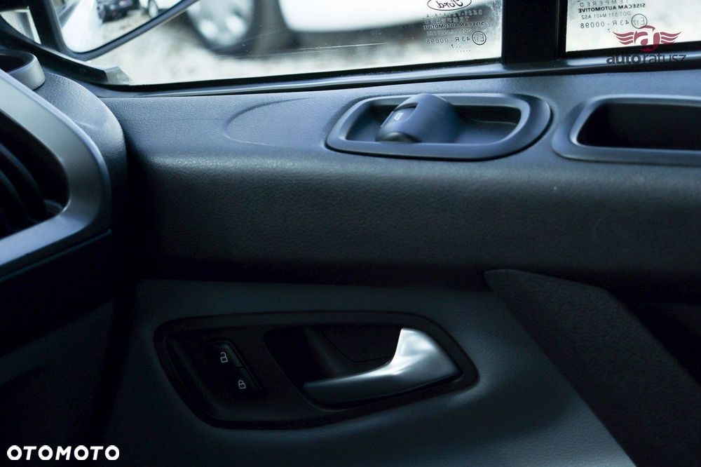 Ford Transit Custom - 29