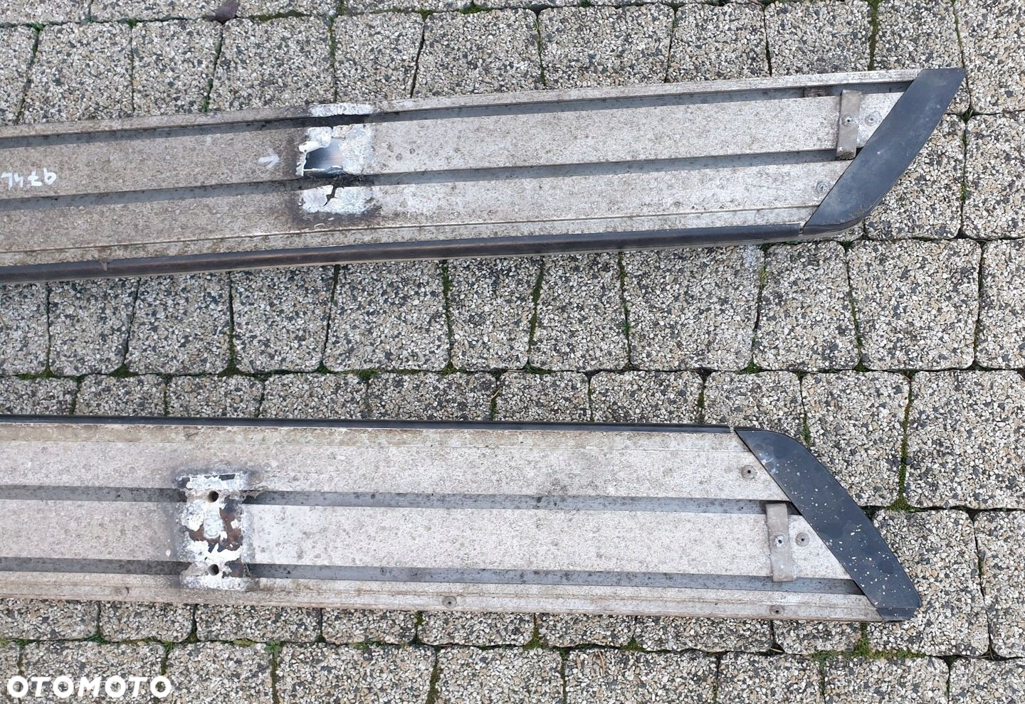 AUDI Q7 4L PODEST STOPIEŃ PRÓG PRAWY LEWY KPL - 9