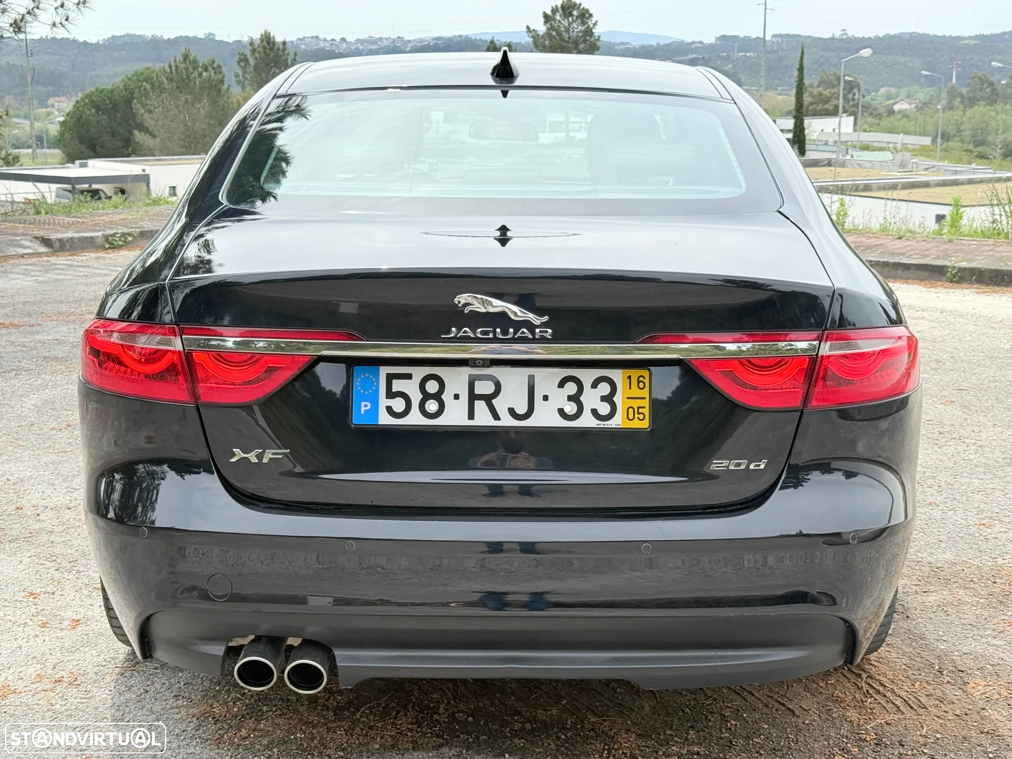Jaguar XF 2.0 D Prestige Aut. - 11