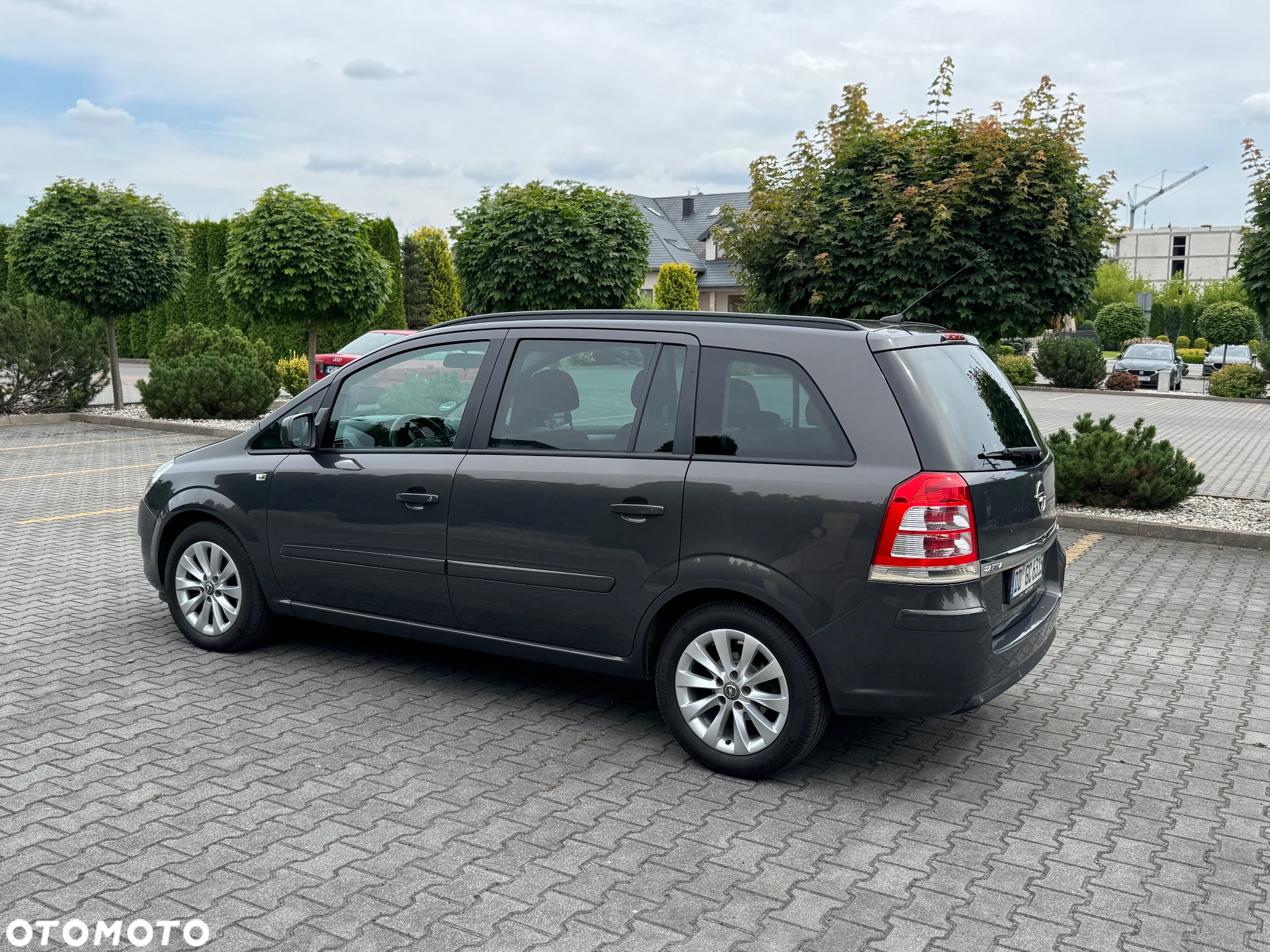 Opel Zafira 1.7 CDTI Cosmo - 3