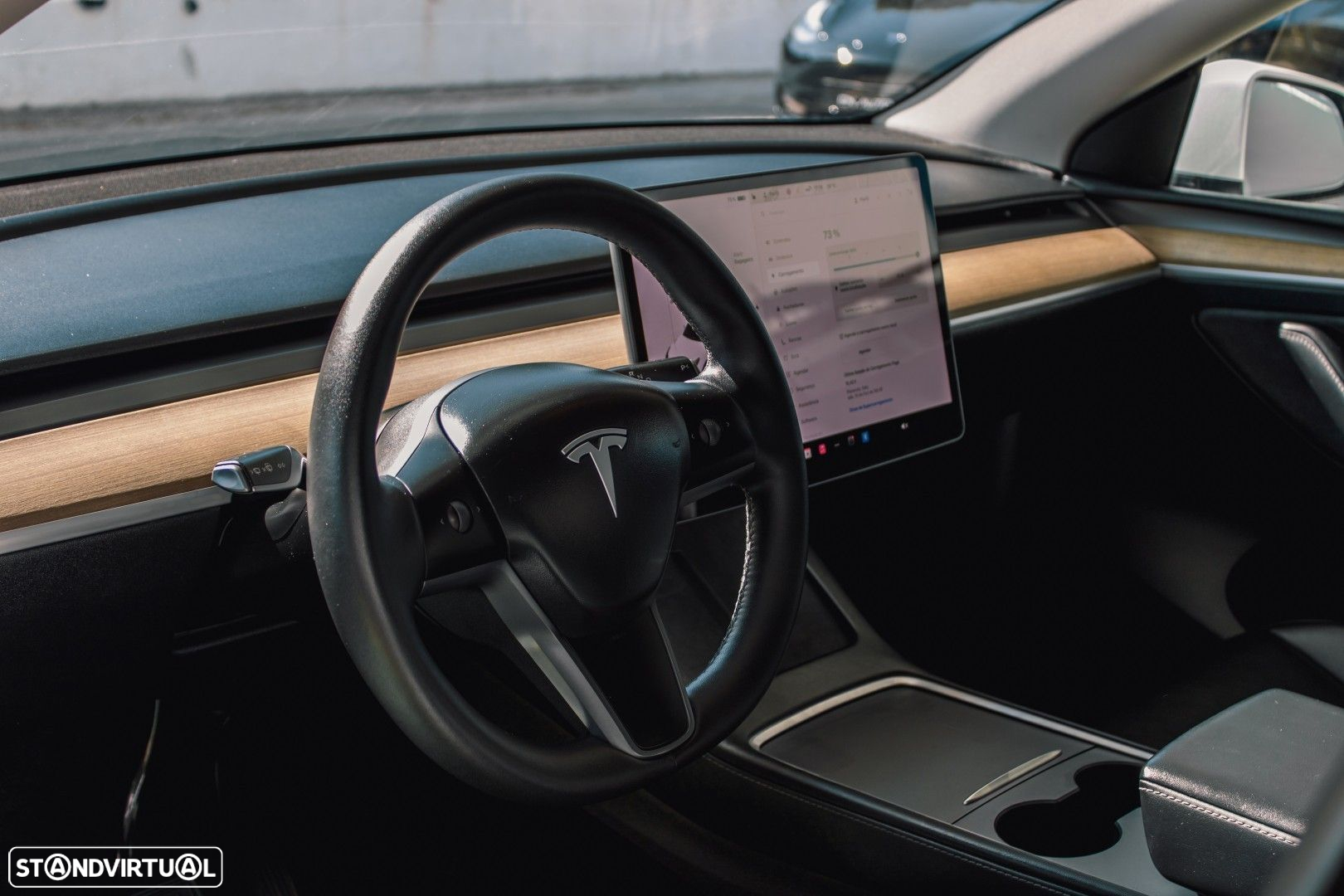 Tesla Model Y Long Range Dual Motor AWD - 4