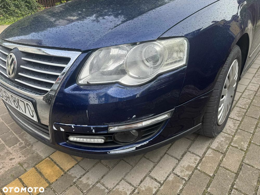 Volkswagen Passat 1.9 TDI Comfortline - 3
