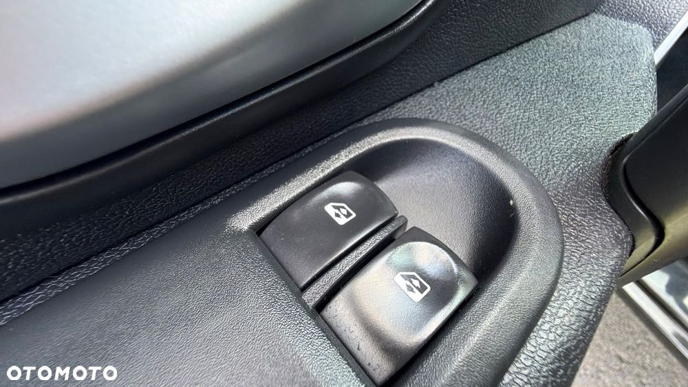 Renault Clio TCe 100 Dynamique - 20