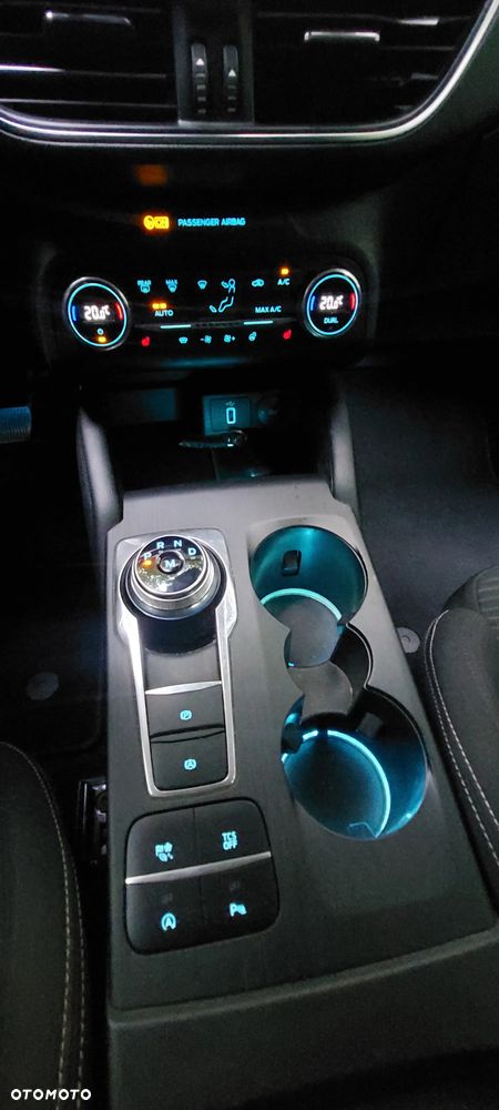 Ford Focus 1.5 EcoBlue Start-Stopp-System TITANIUM - 18