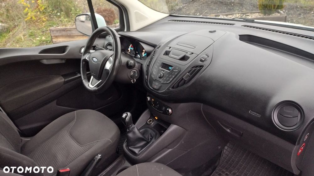 Ford TRANSIT COURIER - 16