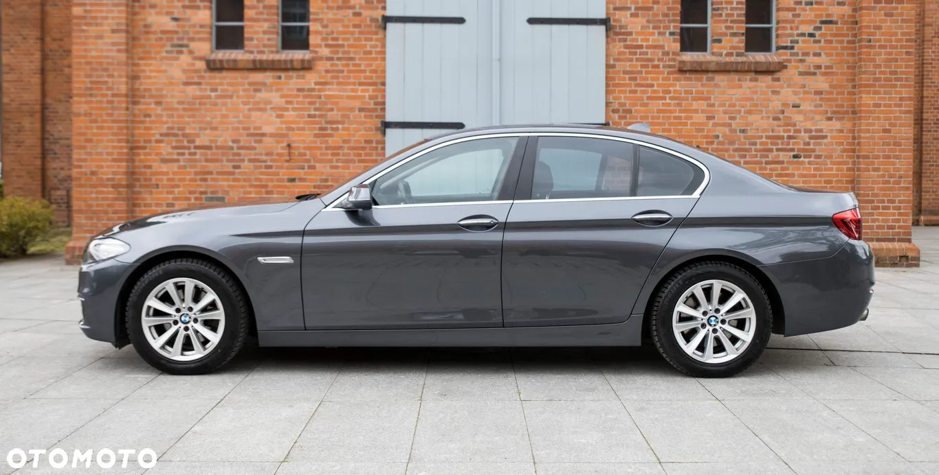 BMW Seria 5 528i - 7