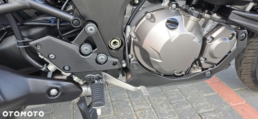Kawasaki Versys 1000 - 13