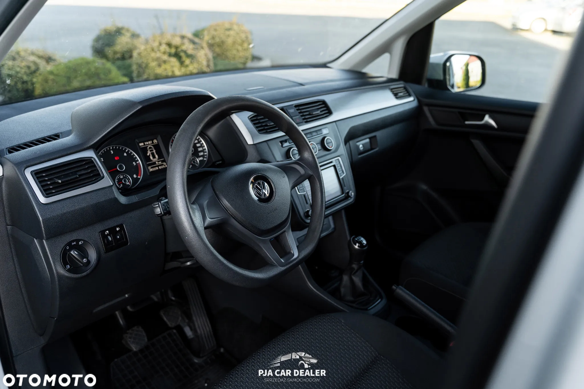 Volkswagen Caddy 2.0 TDI Comfortline - 14