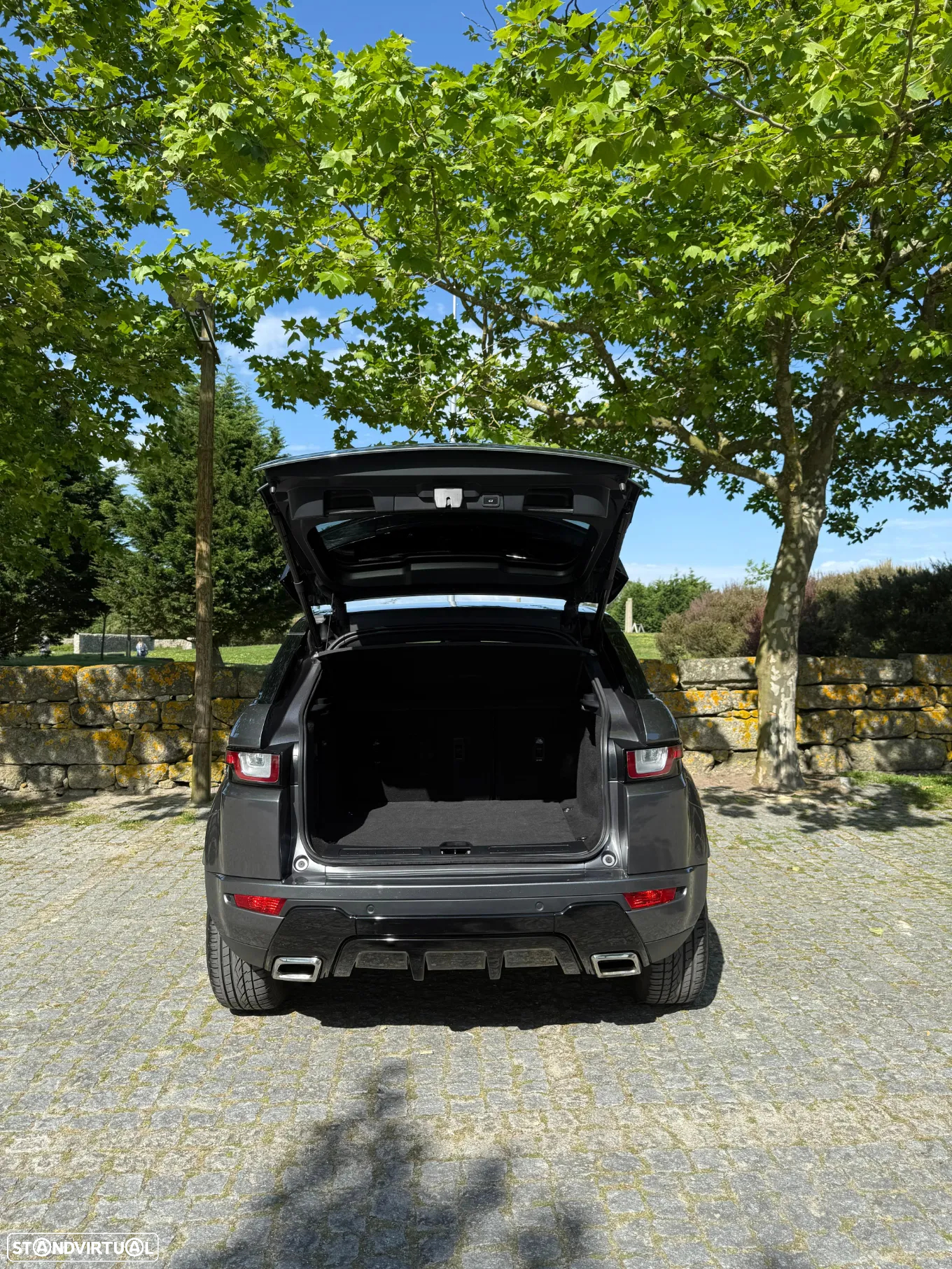 Land Rover Range Rover Evoque 2.0 TD4 SE Dynamic Auto - 11
