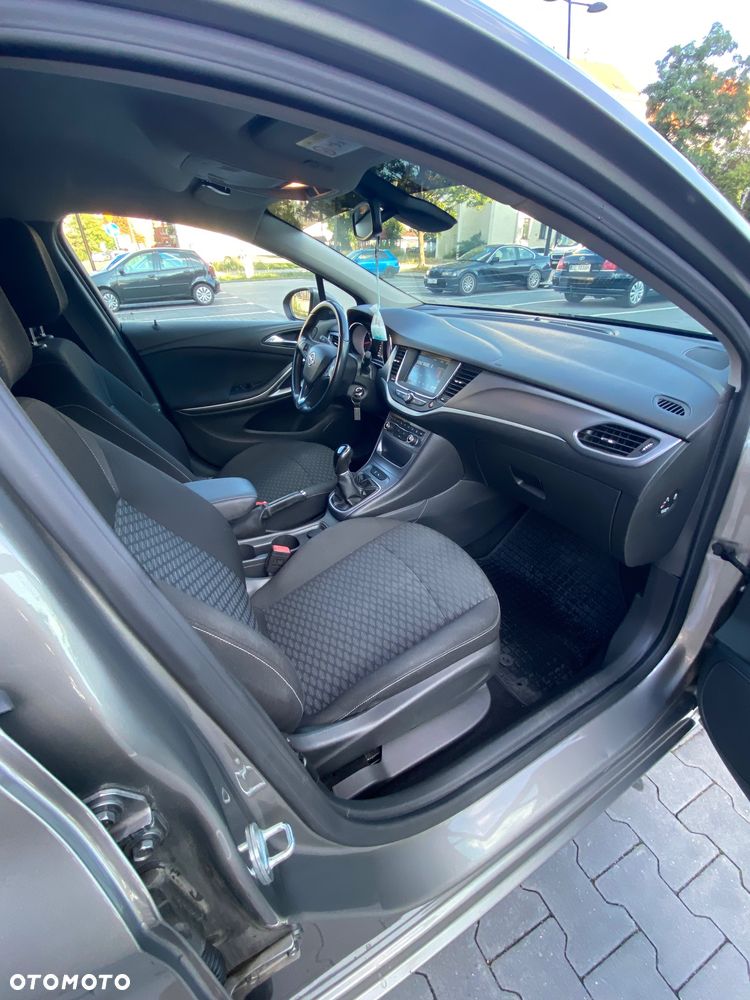 Opel Astra 1.4 T Elite - 8