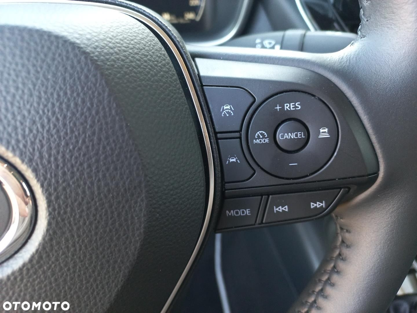 Toyota Corolla 1.8 Hybrid Style - 15