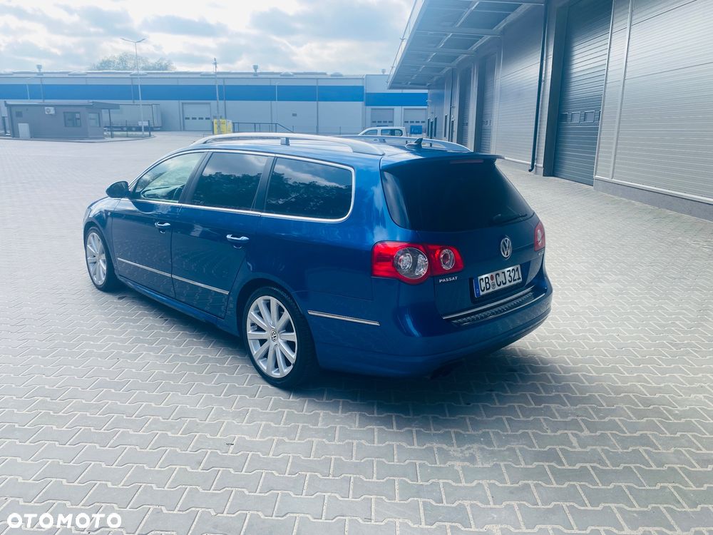 Volkswagen Passat - 4