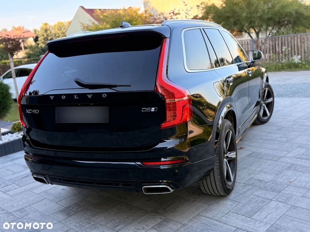 Volvo XC 90 D5 AWD R-Design 7os - 6
